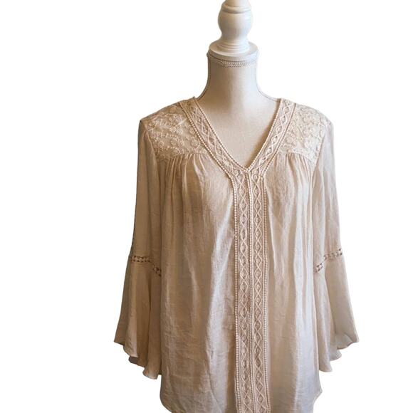 Beige New Directions Tayo  Tunic with Lace Trim Size Medium - Picture 1 of 9